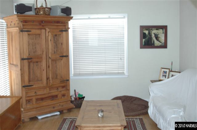 1057 Bell Street Reno, NV 89503 - Photo 3 of 9 Photo 3