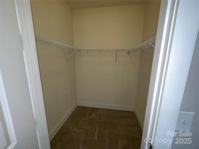 a view of utility room