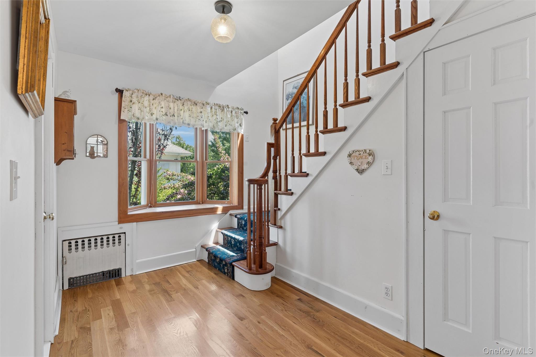 1749 Commonwealth Avenue Merrick, NY 11566 - Photo 17 of 32