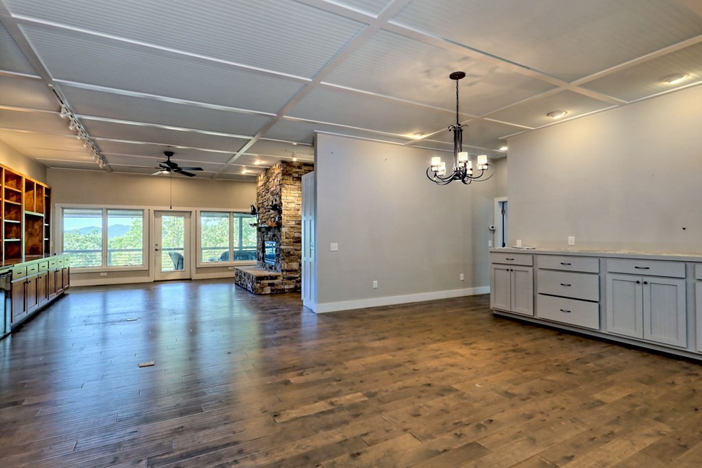 21 Talala Ridge Brasstown, NC 28902 - Photo 11 of 71 Gallery Image 11