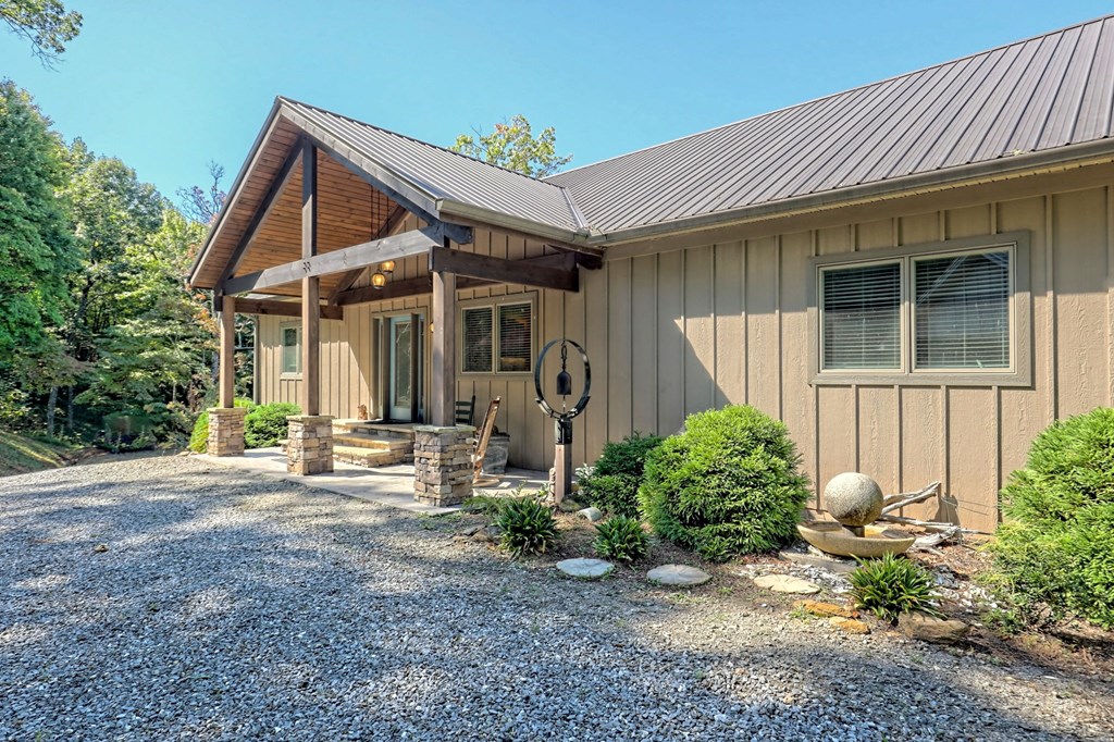 21 Talala Ridge Brasstown, NC 28902 - Photo 7 of 71 Gallery Image 7