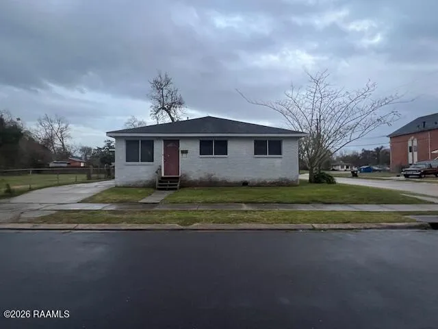 $1,250 | 400 11th Street, Lafayette, LA 70501
