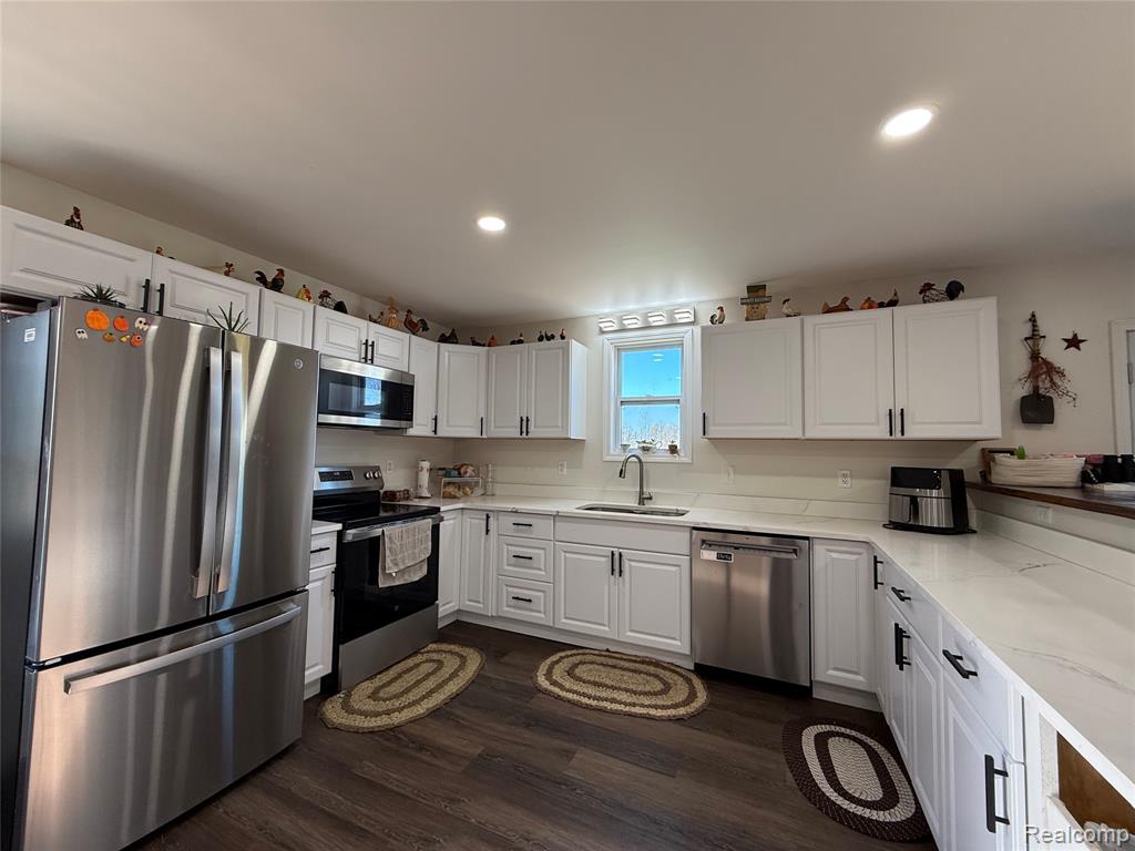 5371 Cade Road Imlay City, MI 48444 - Photo 8 of 22 Gallery Image 8
