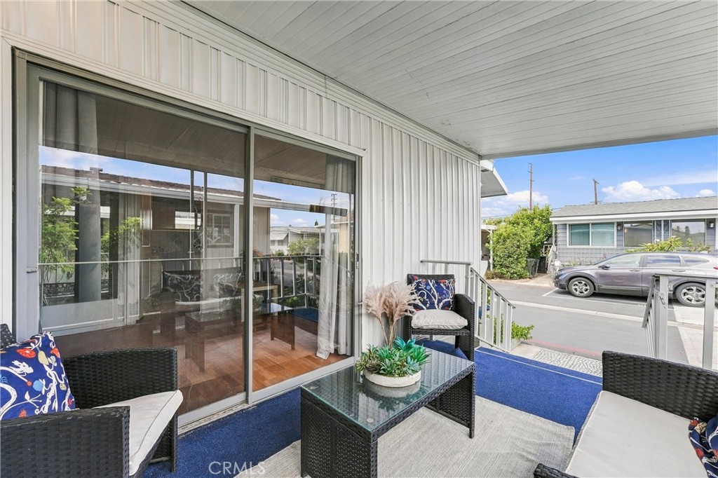 3050 West Ball Road, Unit 10 Anaheim, CA 92804 - Photo 5 of 29 Gallery Image 5