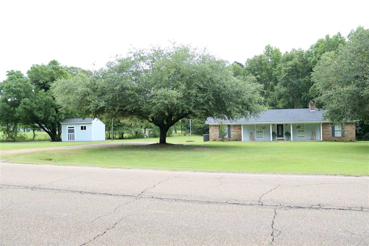 5042 Beauregard Road Wesson, MS 39191 - Photo 3 of 29 Photo 3