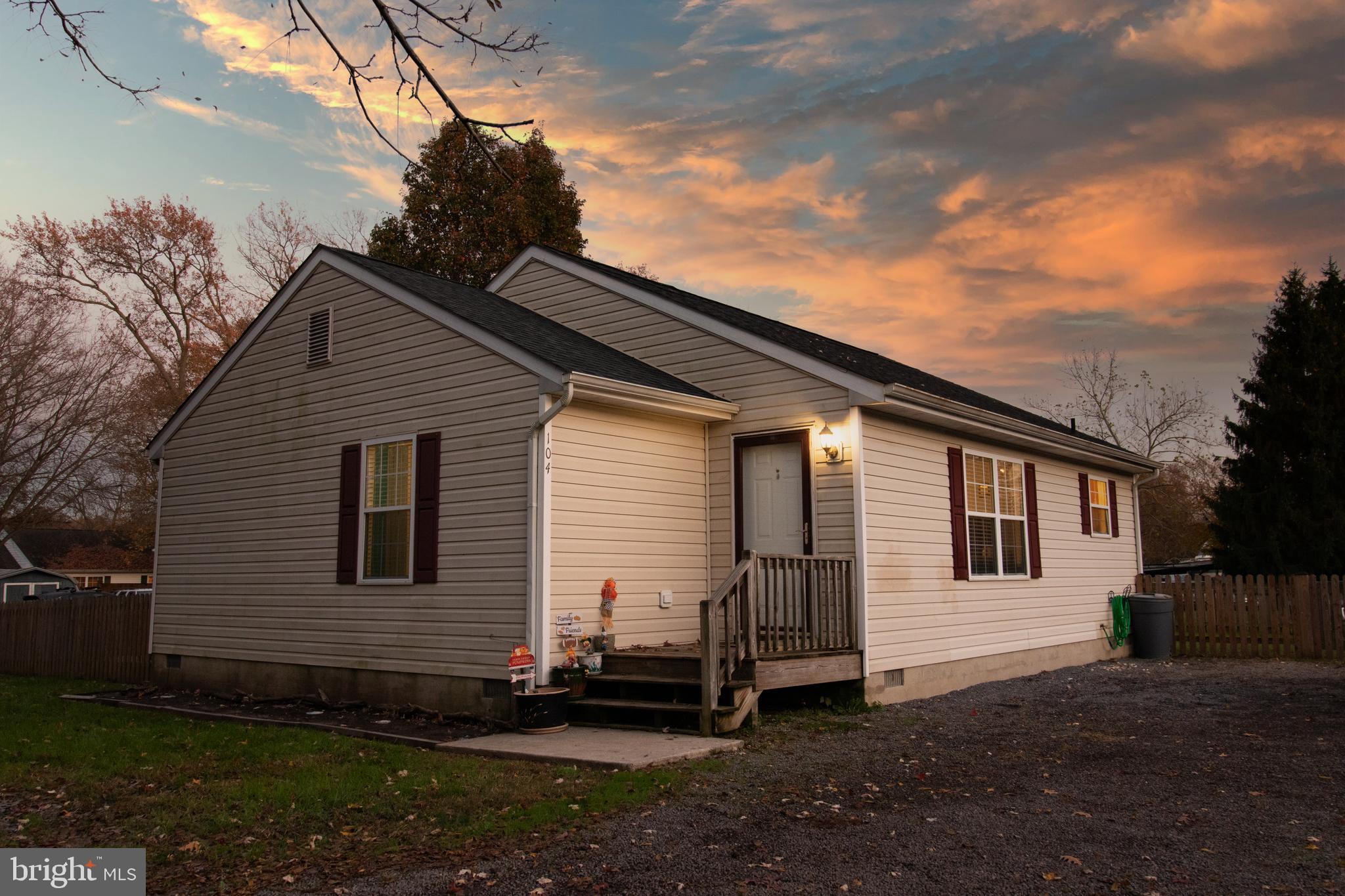 104 Stacey Road Chester, MD 21619 - Photo 2 of 30 Gallery Image 2