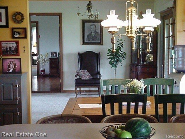 62425 Wolcott Road Ray, MI 48096 - Photo 8 of 19 dining area