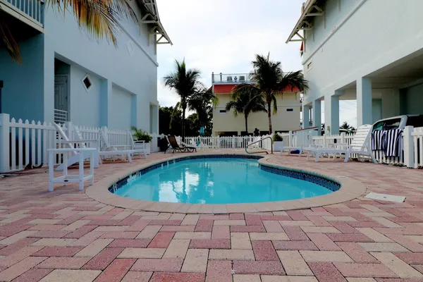 $1,195,000 | Undisclosed Address, Marathon, FL 33050