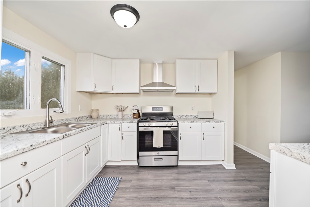 2352 Sweden Walker Road Clarkson, NY 14420 - Photo 10 of 21