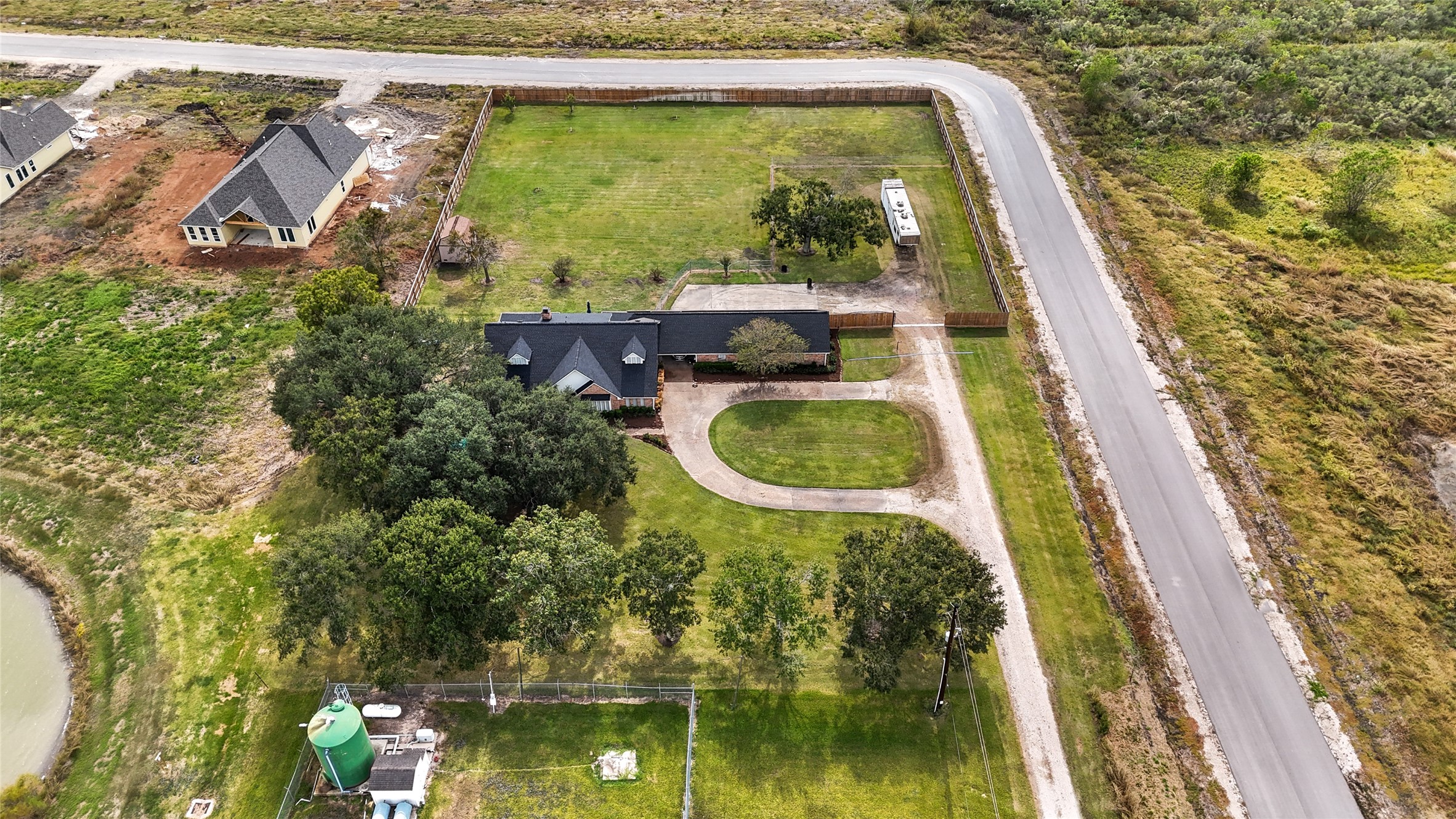 4410 County Road 63 Rosharon, TX 77583 - Photo 33 of 50