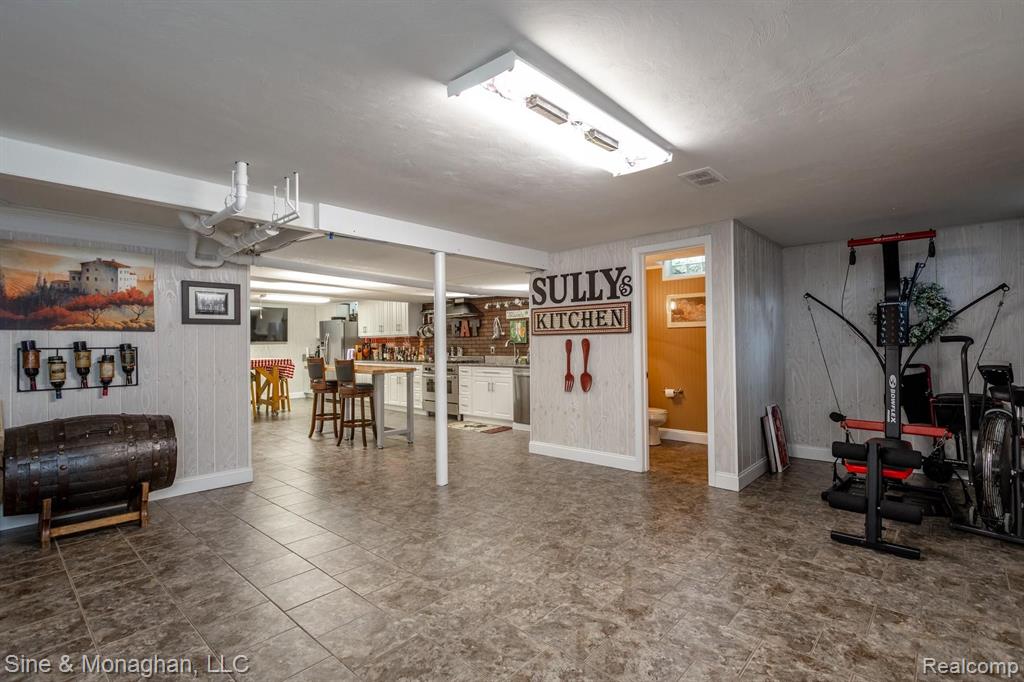 80 Shoreham Road Grosse Pointe Shores, MI 48236 - Photo 52 of 74