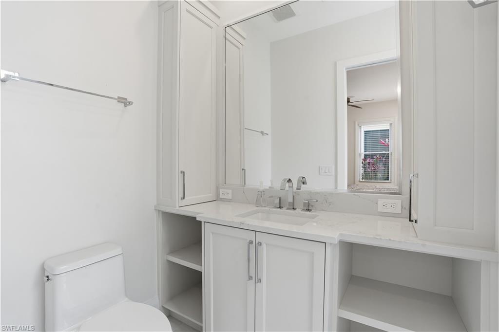328 Sedgwick Court Naples, FL 34108 - Photo 27 of 48