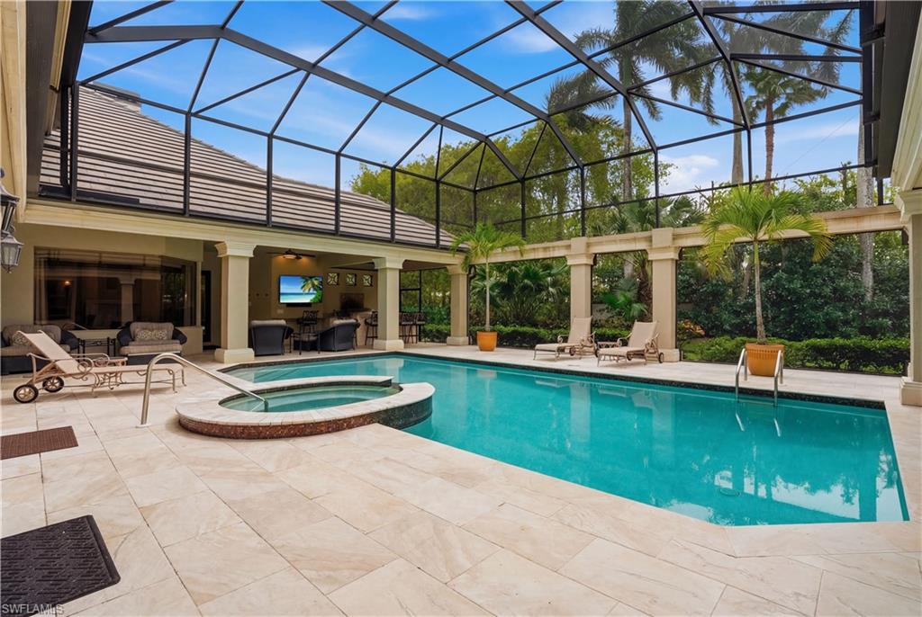 328 Sedgwick Court Naples, FL 34108 - Photo 38 of 48