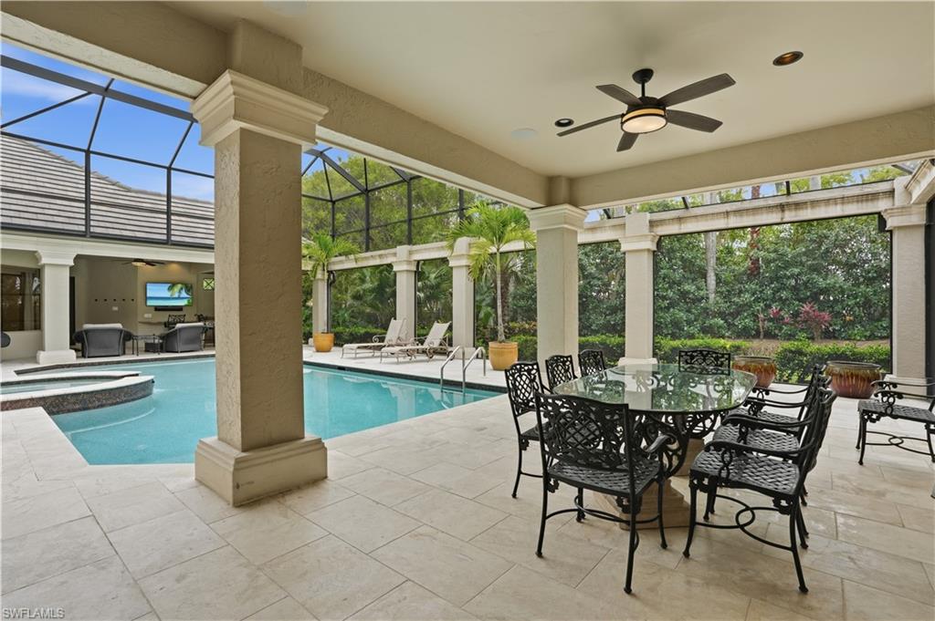 328 Sedgwick Court Naples, FL 34108 - Photo 39 of 48