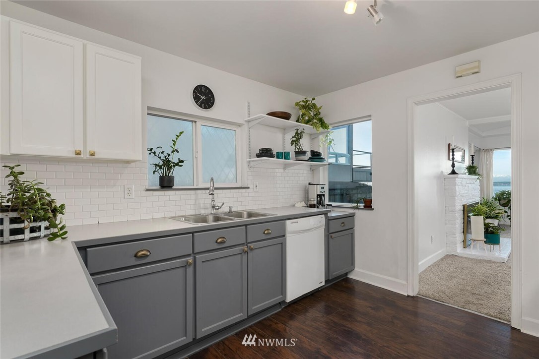 1500 Alki Avenue Southwest Seattle, WA 98116 - Photo 14 of 33
