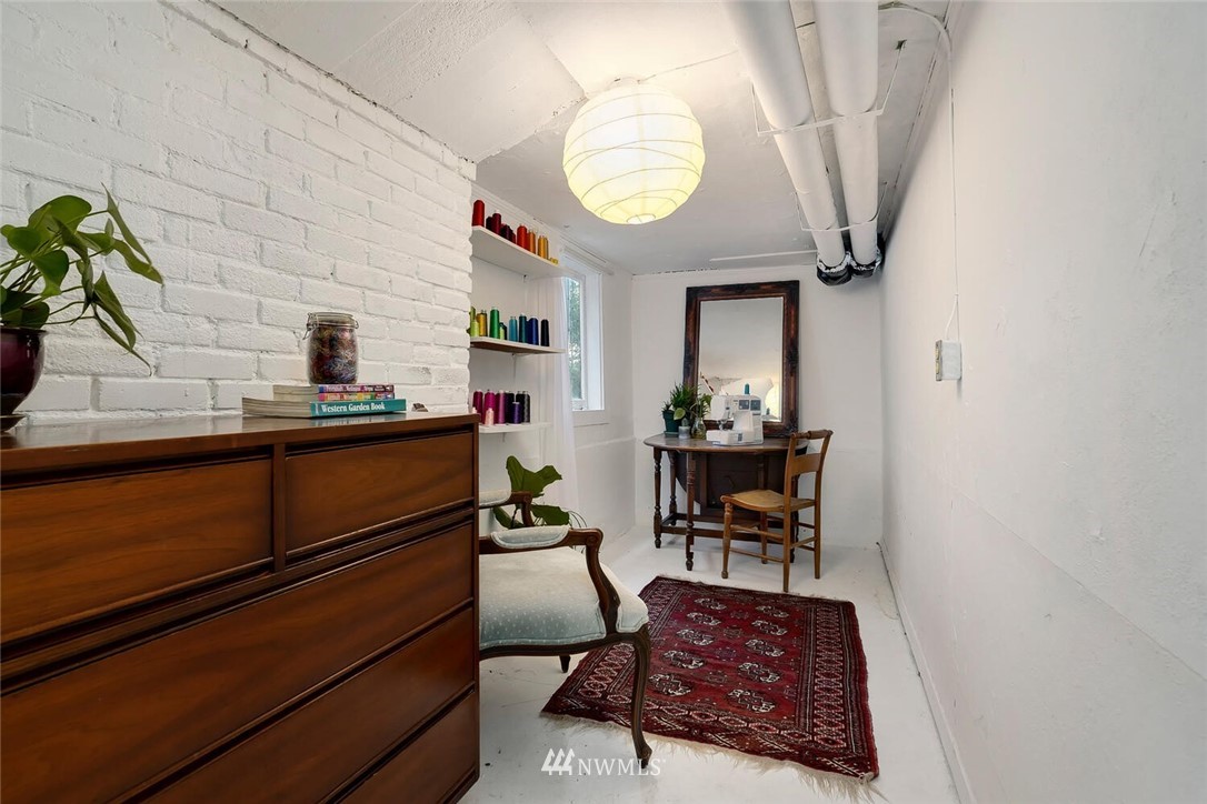1500 Alki Avenue Southwest Seattle, WA 98116 - Photo 19 of 33