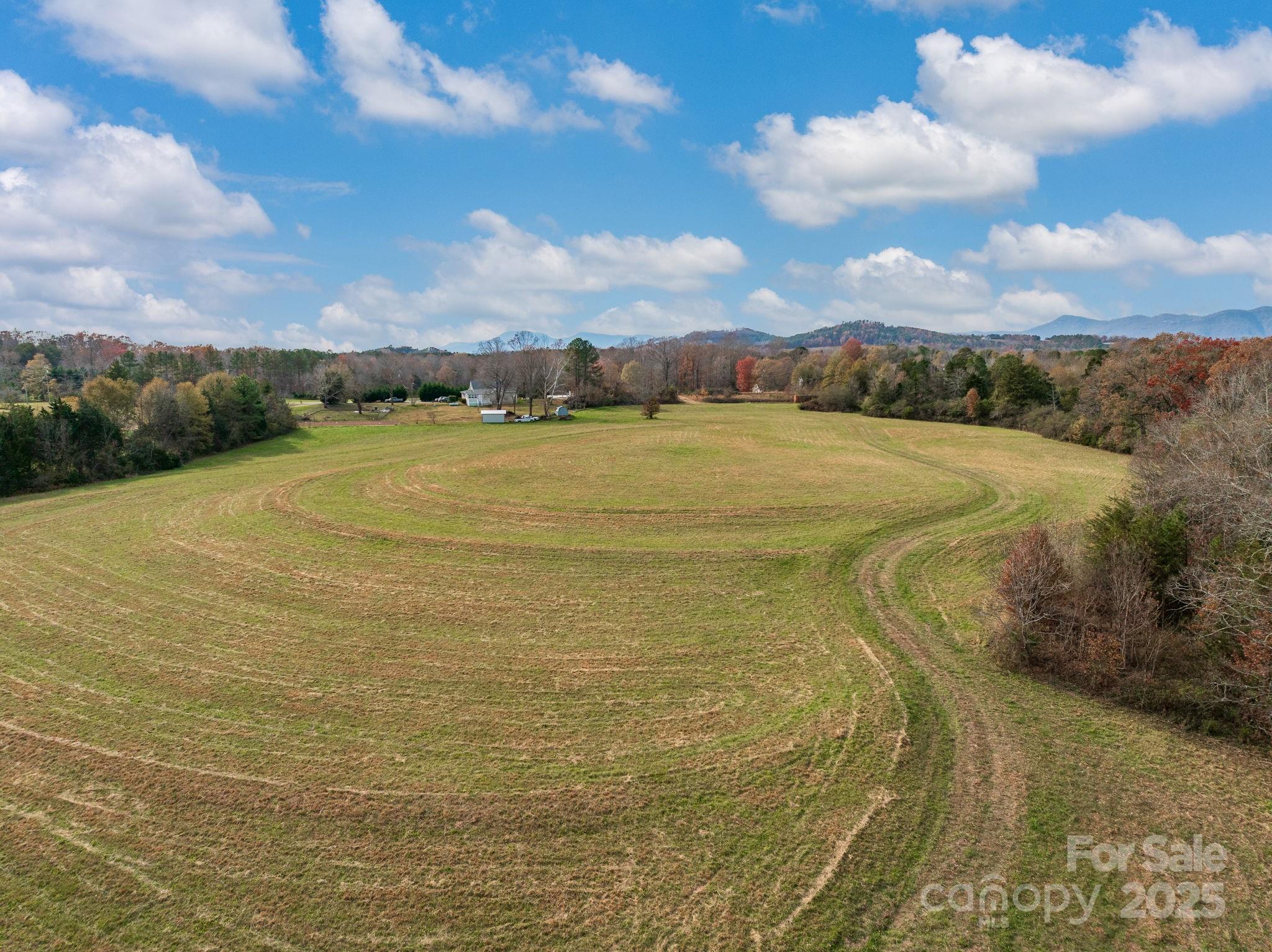 6505 Highway 9 Columbus, NC 28722 - Photo 10 of 21 a view of an ocean view