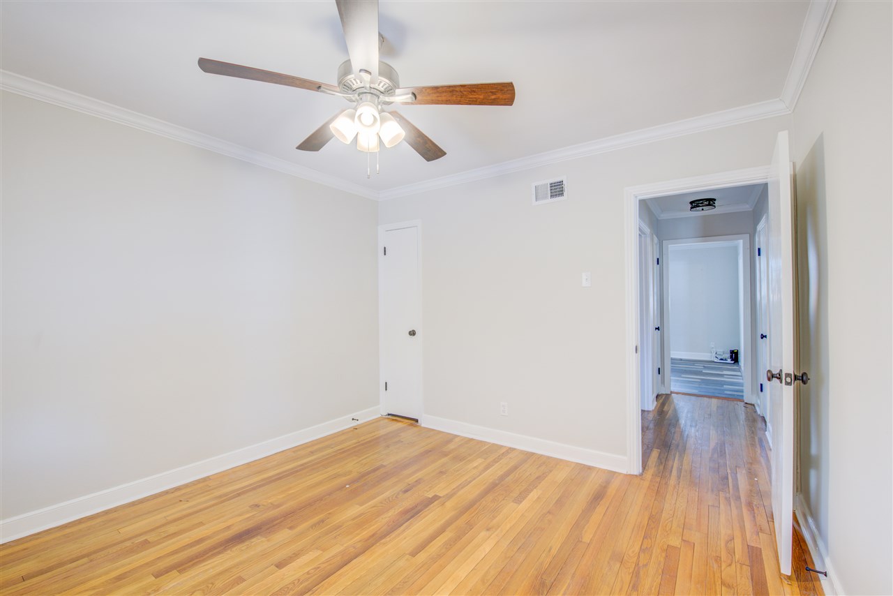 745 Moss Road Memphis, TN 38117 - Photo 18 of 25 Gallery Image 18