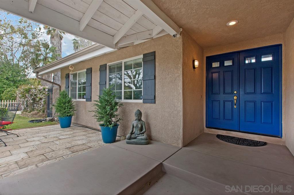 13610 Putney Road Poway, CA 92064 - Photo 3 of 24