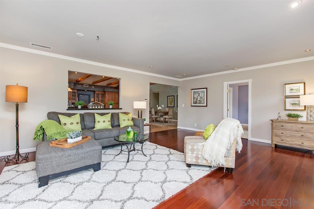 13610 Putney Road Poway, CA 92064 - Photo 9 of 24