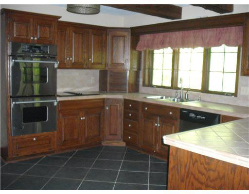 22550 Johnson Road South Bend, IN 46614 - Photo 4 of 30 Gallery Image 4