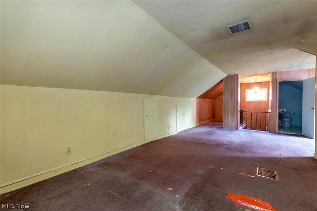 875 Montford Road Cleveland, OH 44121 - Photo 20 of 26 Gallery Image 20