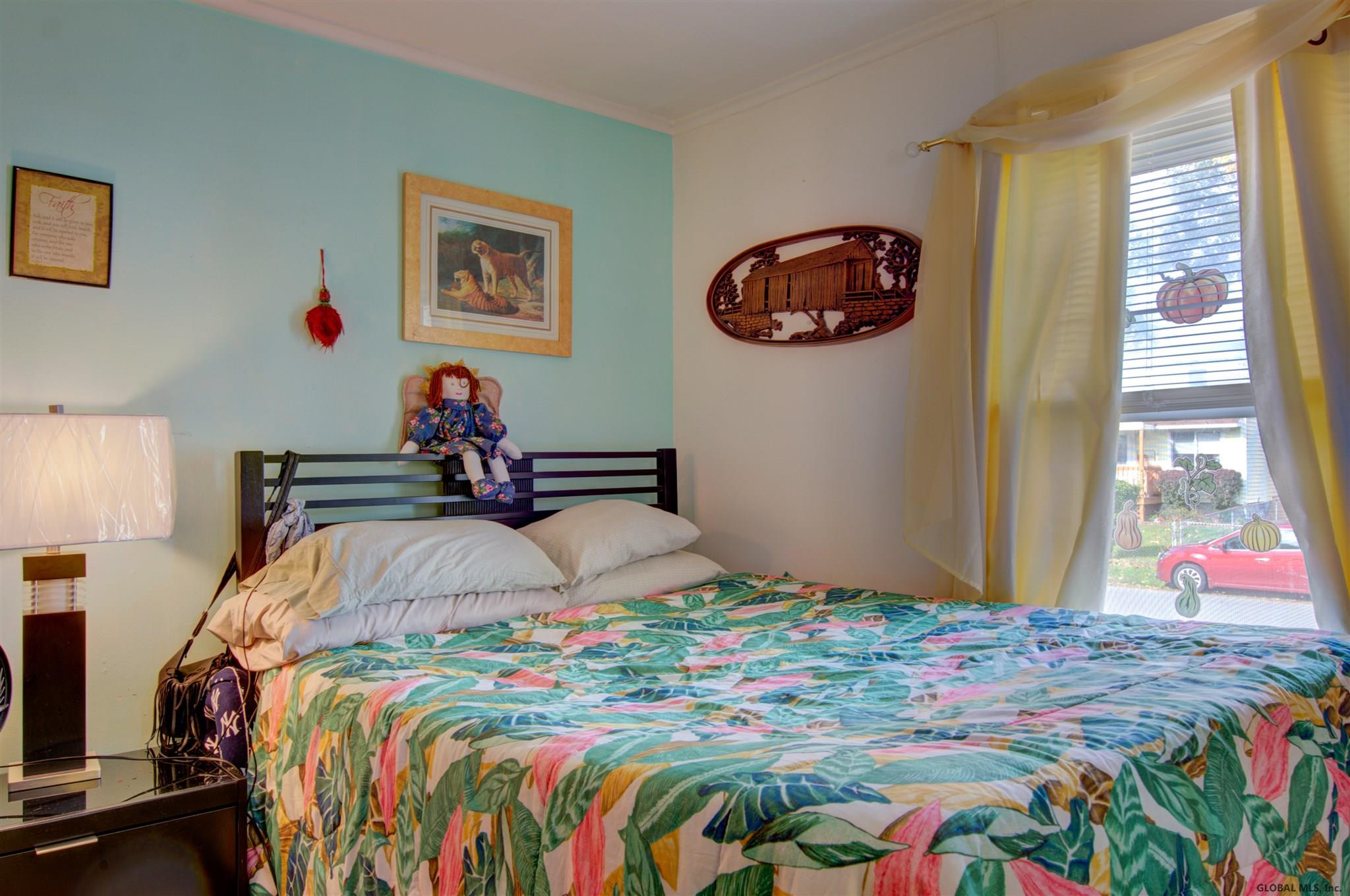 418 Manchester Road Schenectady, NY 12304 - Photo 8 of 16 Photo 8