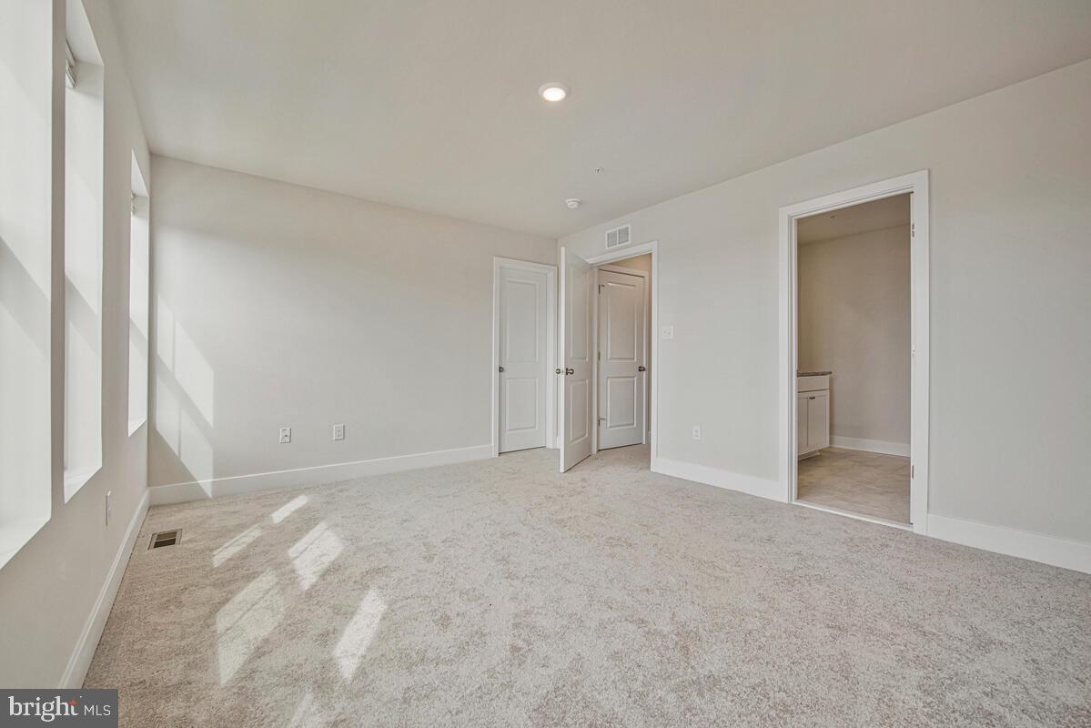 7268 Contee Road Laurel, MD 20707 - Photo 32 of 42 a view of an empty room