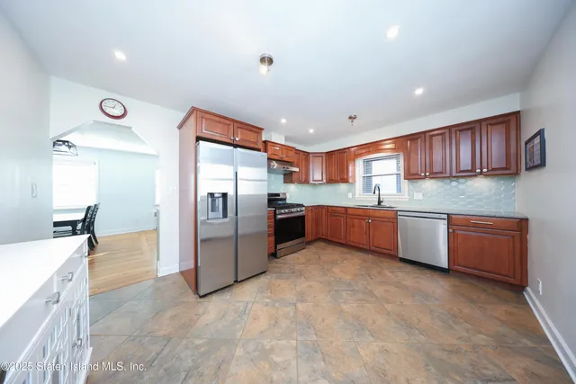 $798,000 | 133 Byrne Avenue | Westerleigh