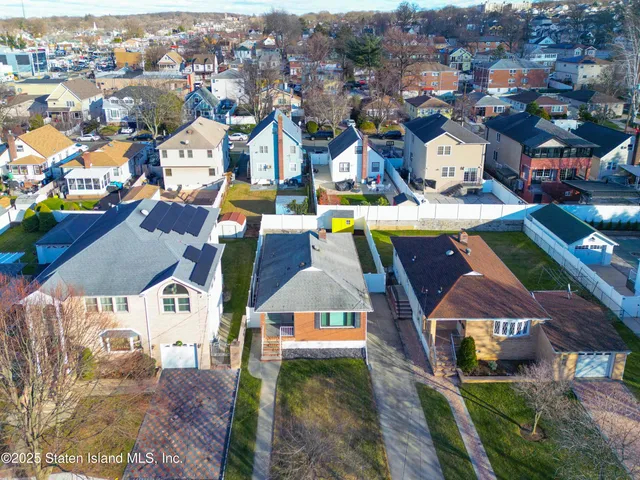 $798,000 | 133 Byrne Avenue | Westerleigh