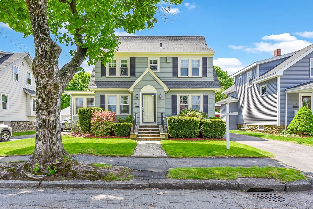 8 Inwood Road Worcester, MA 01606 - Photo 1 of 29 Gallery Image 1