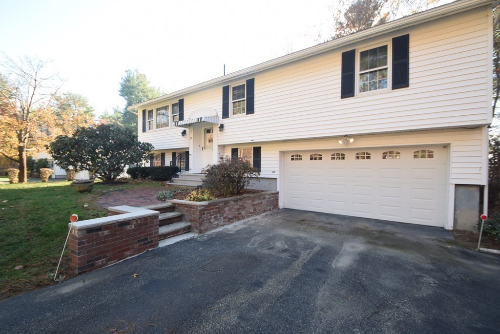 14 Louis Road Tewksbury, MA 01876 - Photo 1 of 36 Gallery Image 1