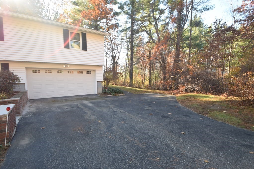 14 Louis Road Tewksbury, MA 01876 - Photo 3 of 36 Gallery Image 3