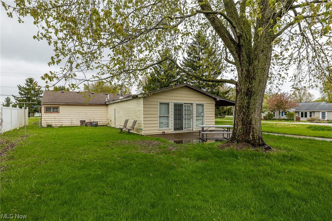 9260 Root Road North Ridgeville, OH 44039 - Photo 6 of 22