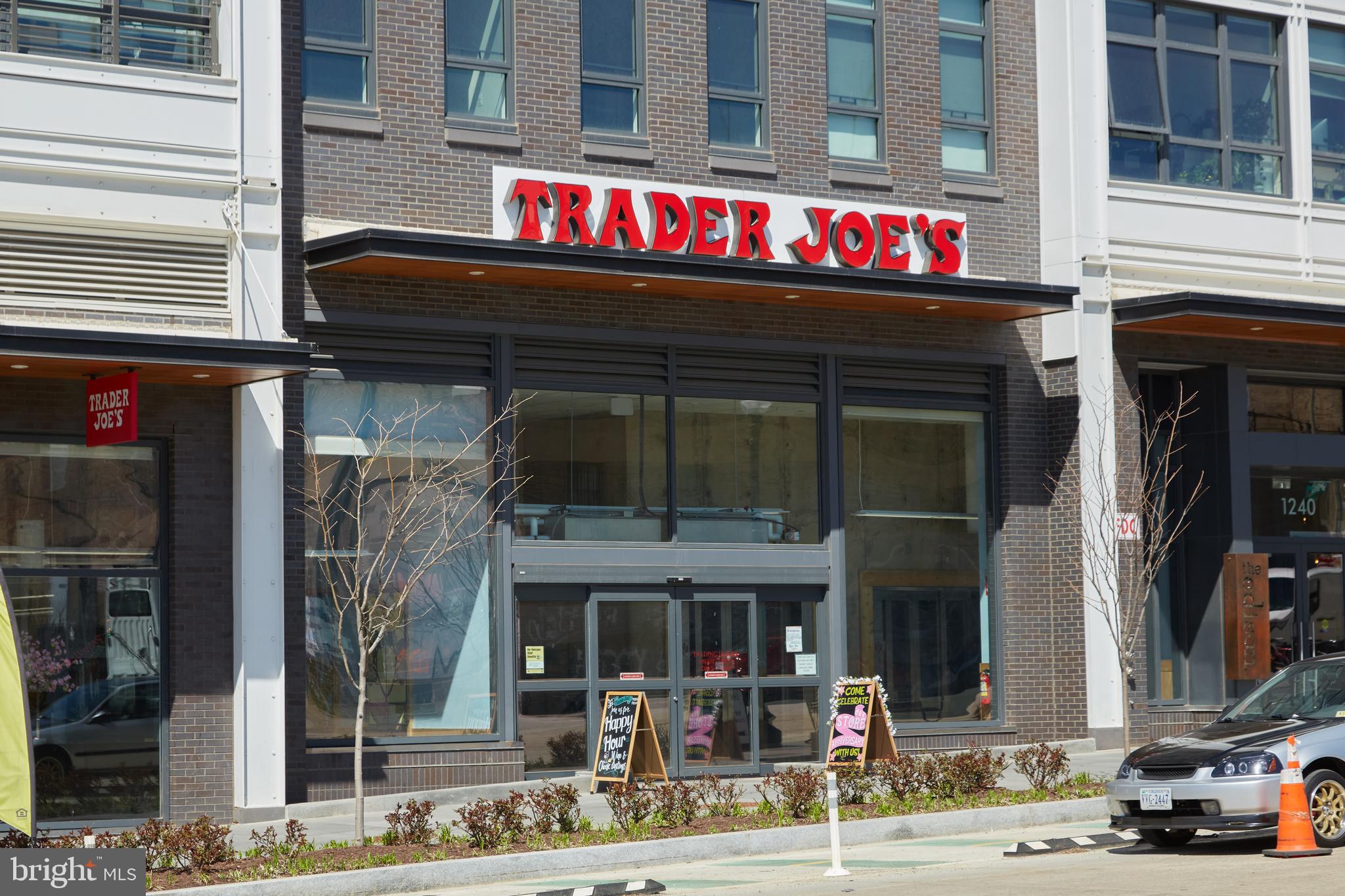 215 I Street Northeast, Unit 1B Washington, DC 20002 - Photo 62 of 78 Neighborhood amenities right next door