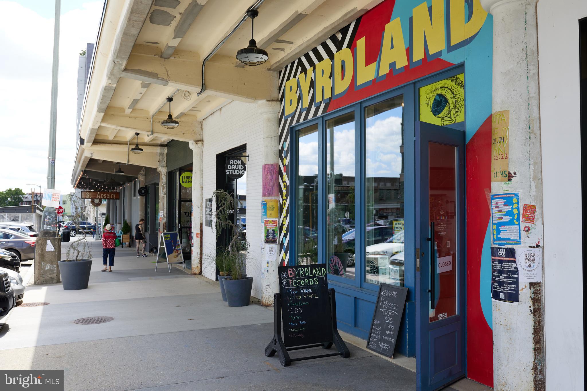 215 I Street Northeast, Unit 1B Washington, DC 20002 - Photo 75 of 78 Explore the area to find your perfect gems