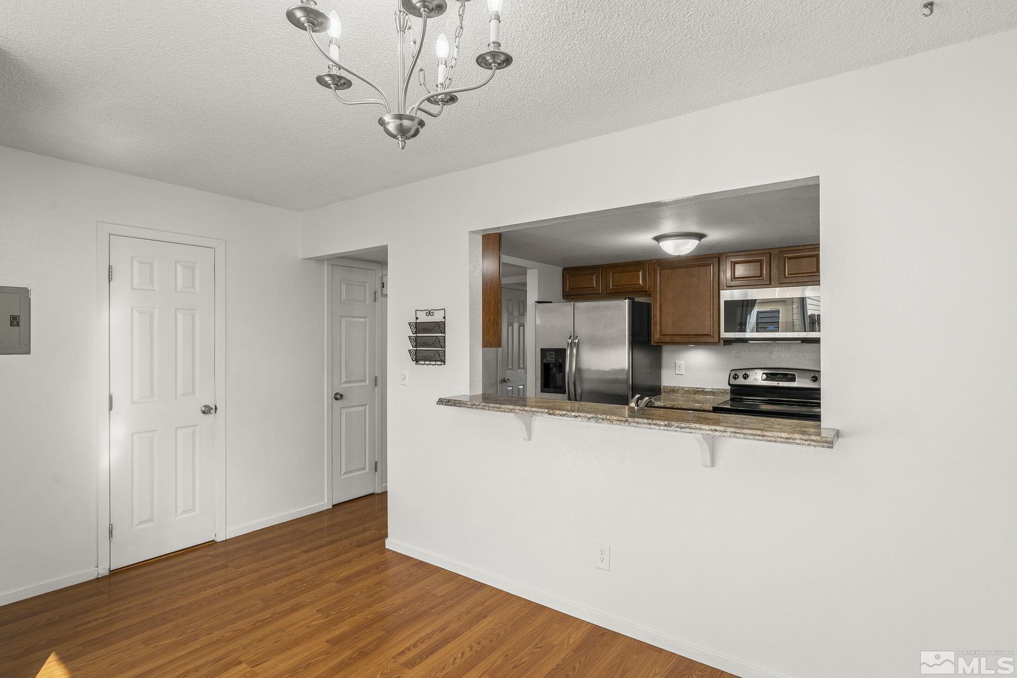 13844 Lear Boulevard Reno, NV 89506 - Photo 6 of 24 Photo 6