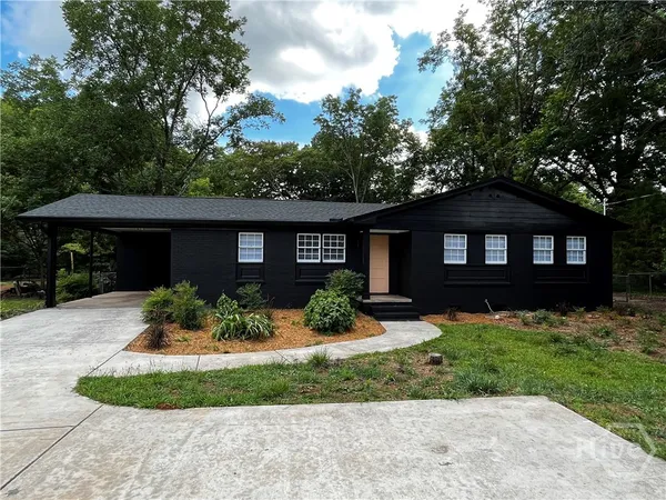 $2,200 | 1066 College Station Road, Athens, GA 30605