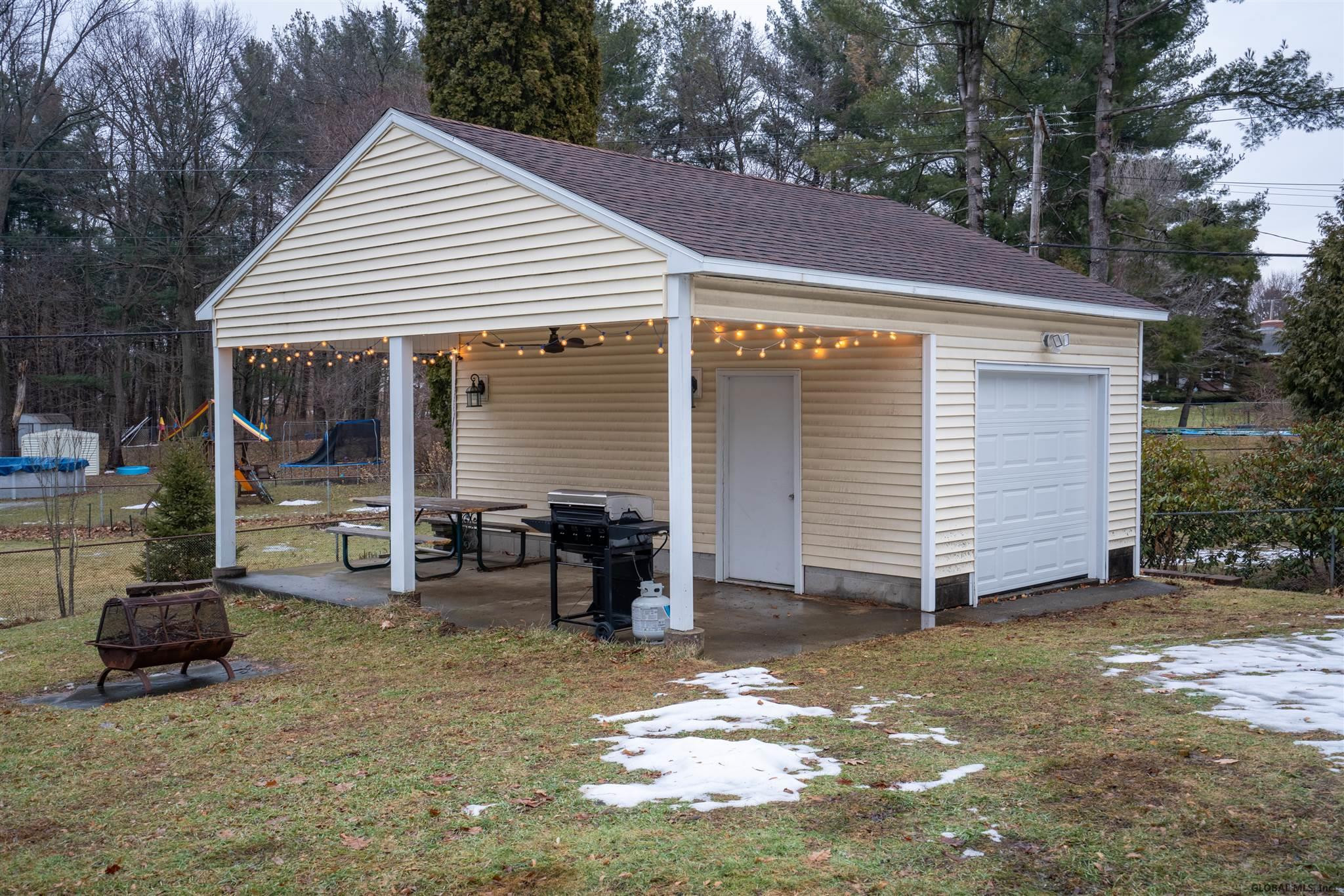 256 Lisha Kill Road Colonie, NY 12309 - Photo 21 of 23 Photo 21
