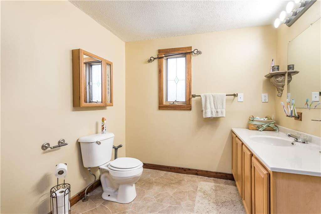 460 East Booe Road Austin, IN 47102 - Photo 16 of 24 Gallery Image 16