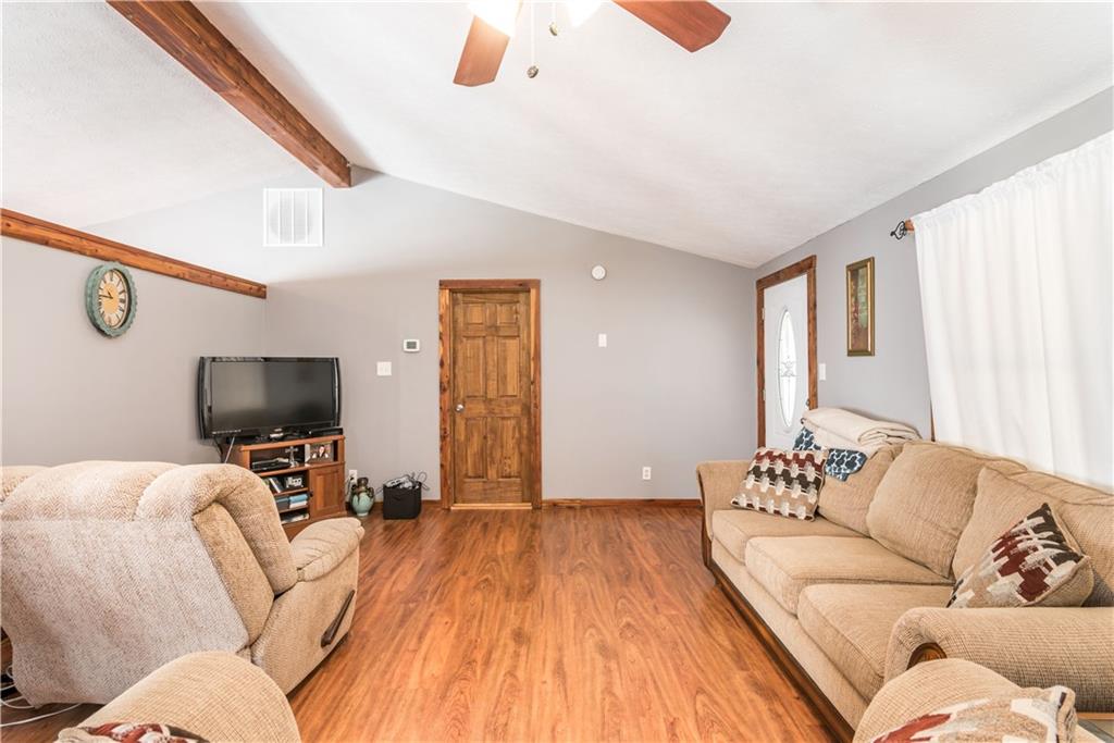 460 East Booe Road Austin, IN 47102 - Photo 6 of 24 Gallery Image 6