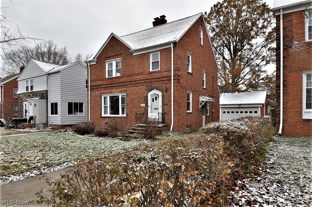 3505 Berkeley Road Cleveland Heights, OH 44118 - Photo 2 of 28
