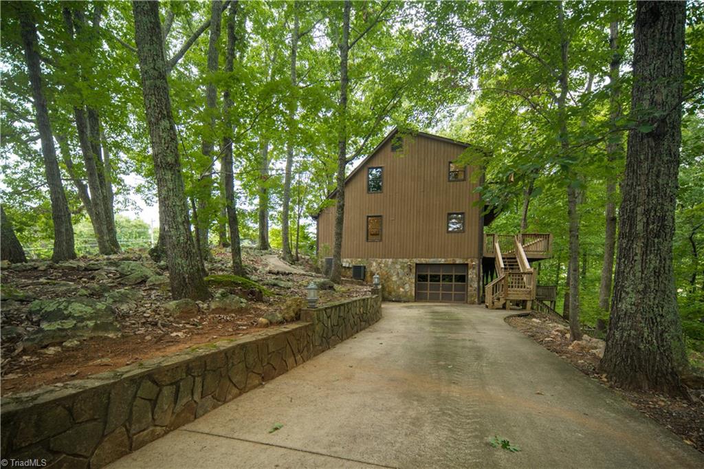 1881 Sizemore Road Germanton, NC 27019 - Photo 3 of 37 Gallery Image 3