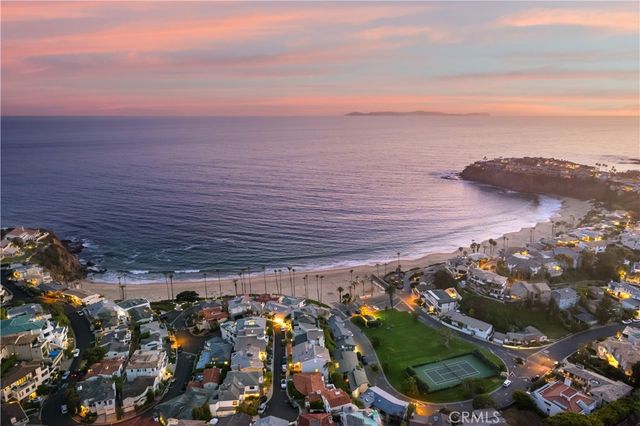 $15,050,000 | 70 Emerald Bay, Laguna Beach, CA 92651