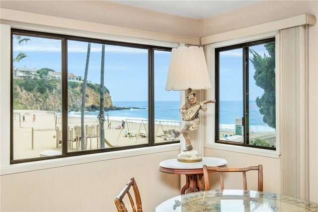 $15,050,000 | 70 Emerald Bay, Laguna Beach, CA 92651