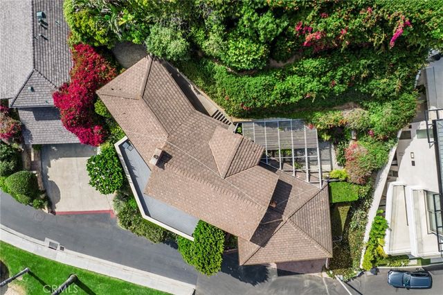 $15,050,000 | 70 Emerald Bay, Laguna Beach, CA 92651