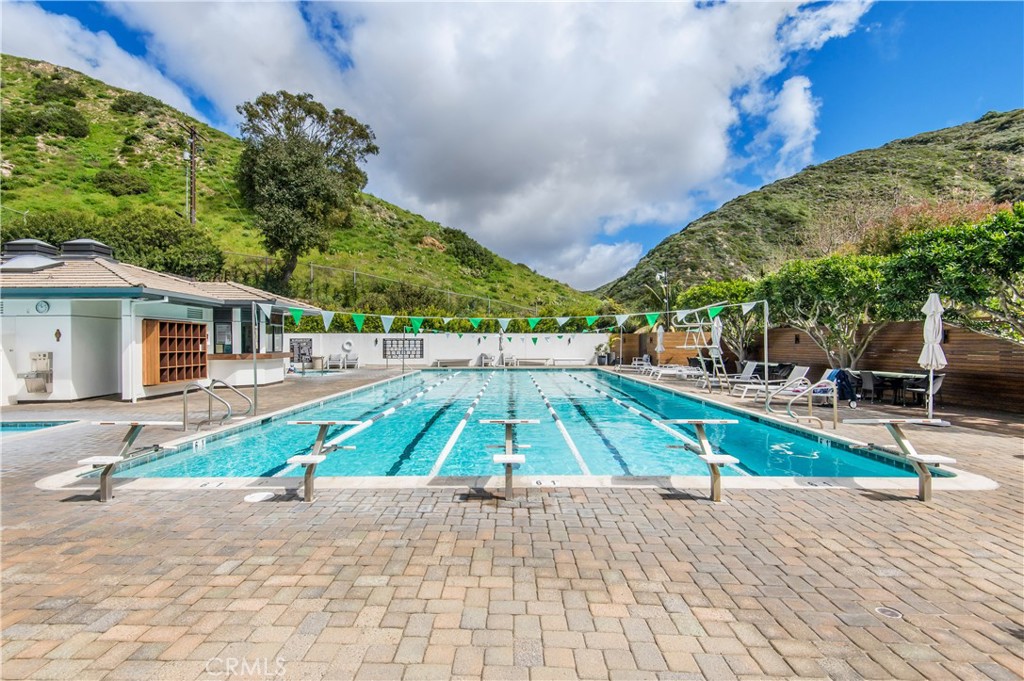 70 Emerald Bay Laguna Beach, CA 92651 - Photo 35 of 43