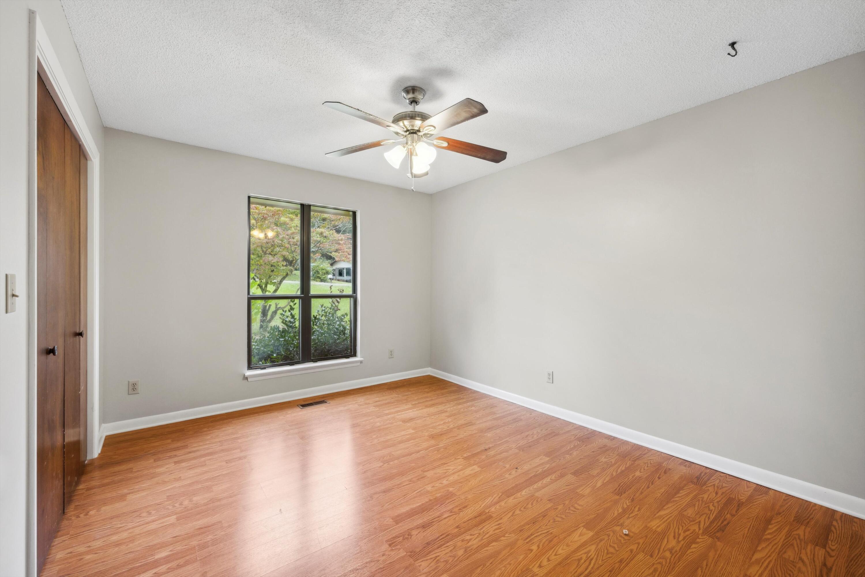 126 Myrtle Lane Ooltewah, TN 37363 - Photo 13 of 48 14-2M6A9108