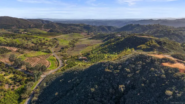 $600,000 | 555 Calle Jardin, Temecula, CA 92590