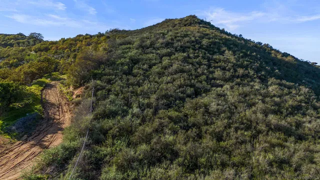 $600,000 | 555 Calle Jardin, Temecula, CA 92590